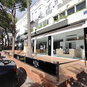 One Bedroom Walking Distance To Puerto Banus Apartment