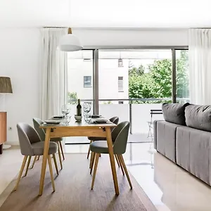 Avenida Puerta Del Mar Apartment