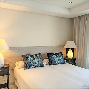 Marina Mariola By Coral Apartment